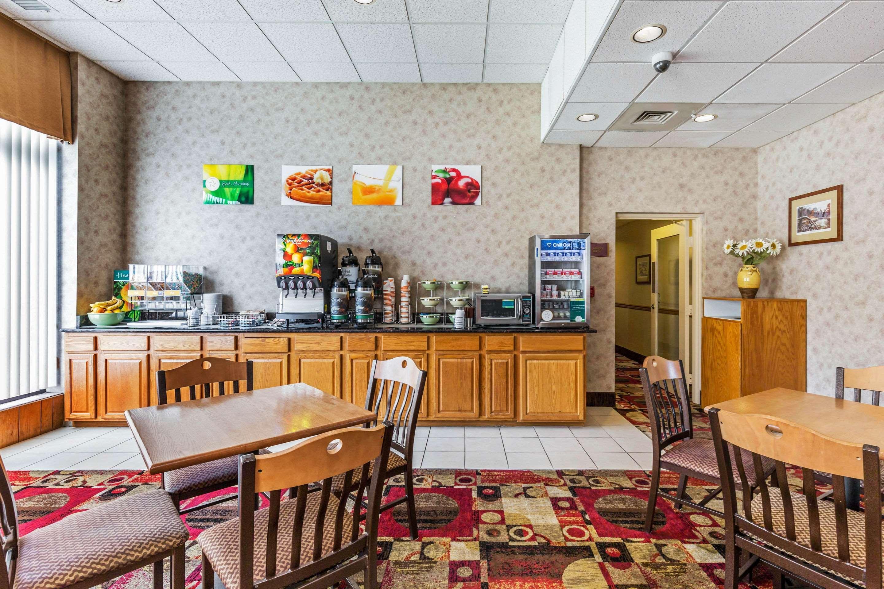 Quality Inn Easton Exterior photo