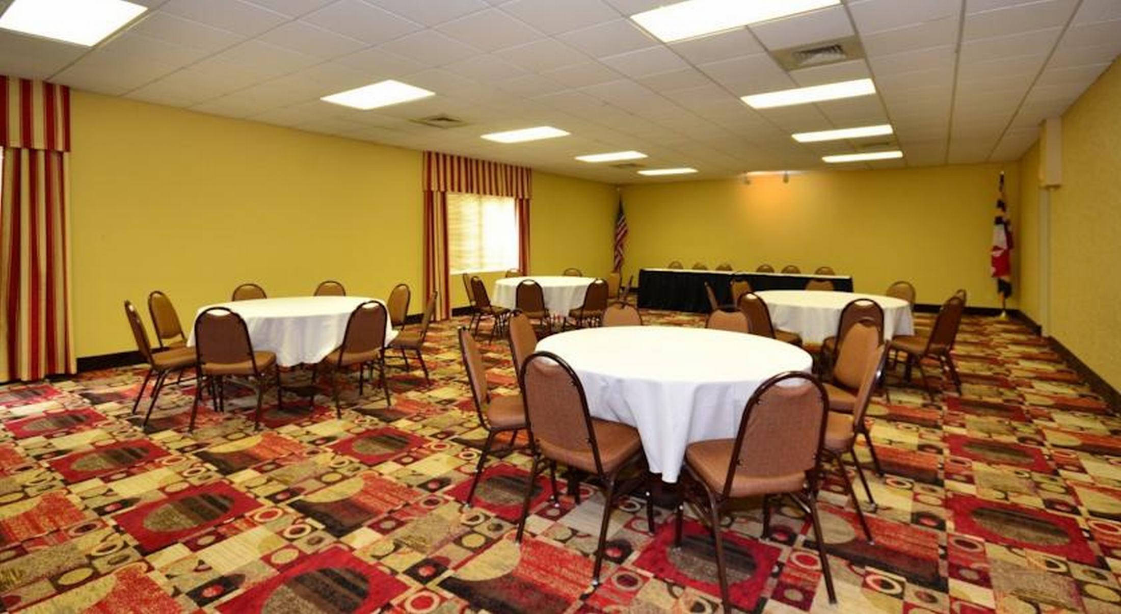 Quality Inn Easton Business photo
