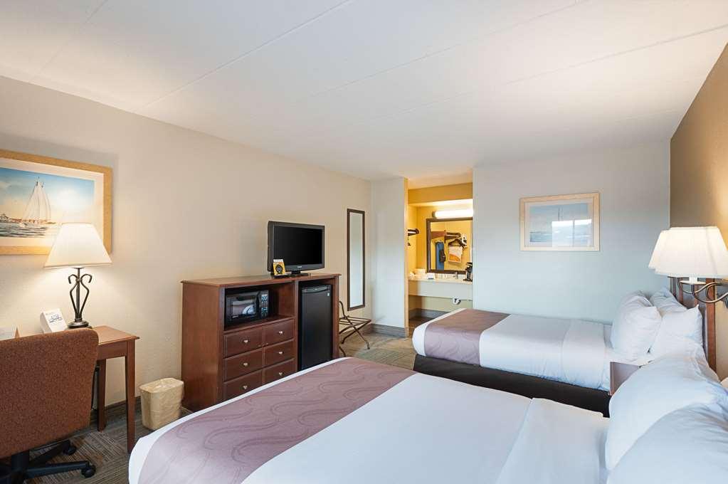 Quality Inn Easton Room photo